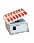 Thermo Scientific 240 VAC 多管摇臂